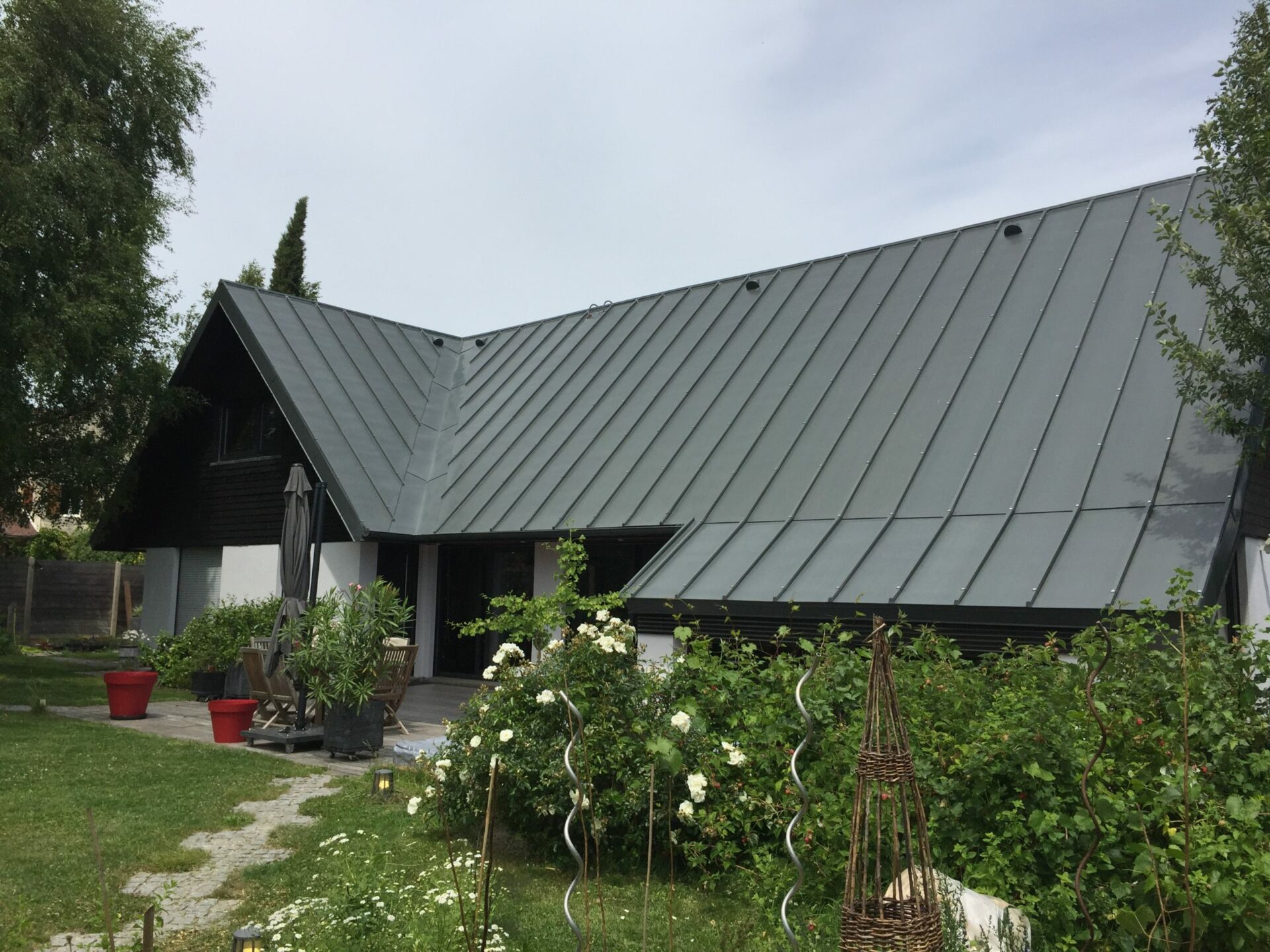 Couverture zinc anthracite sur tasseaux, St Nom la Breteche, 2018