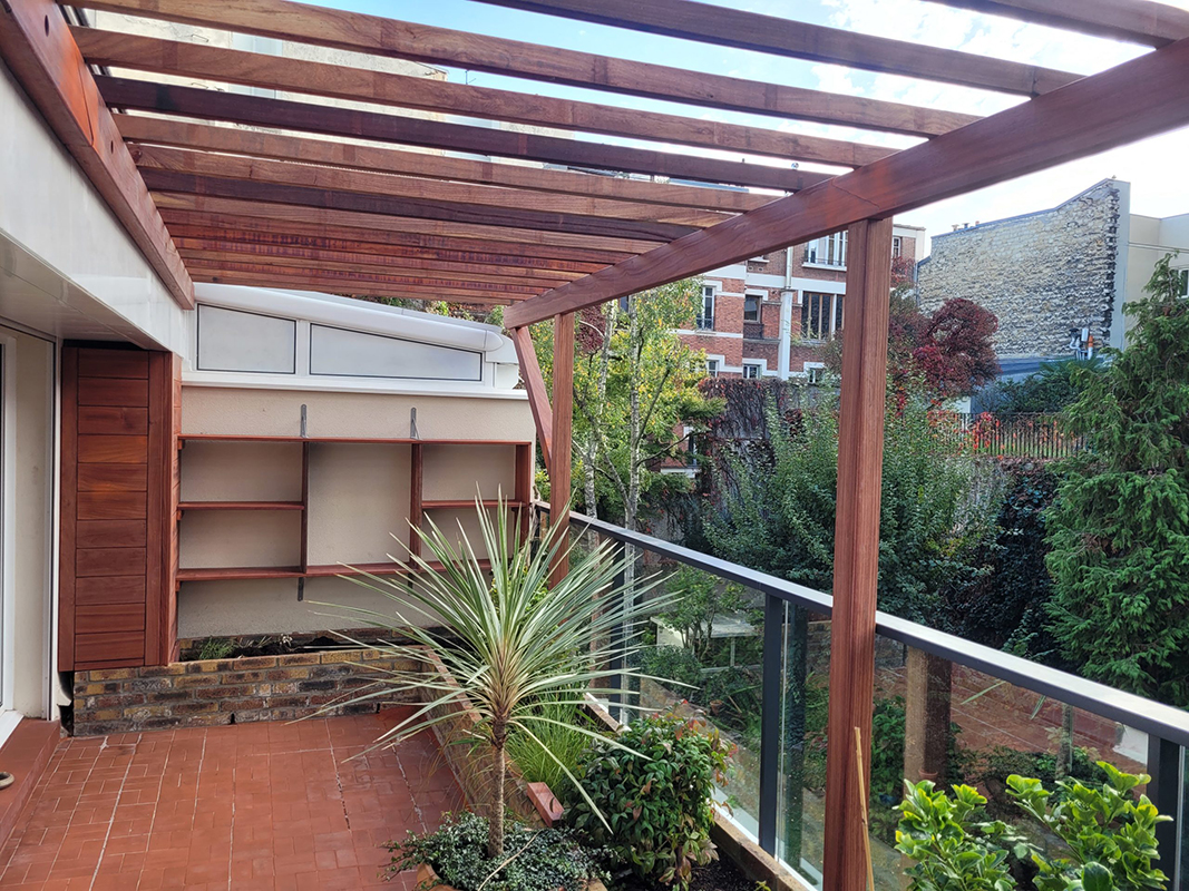 Pergola en padouk, Paris, 2022